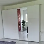 / Messeunterkunft شقة *